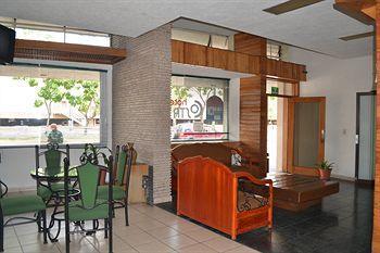 Hotel Costa Brava Guadalajara Extérieur photo
